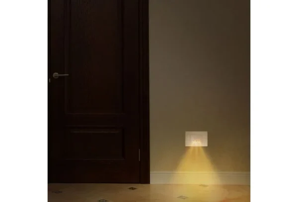 SKIRTING LIGHT 3M WHITE(WARM W